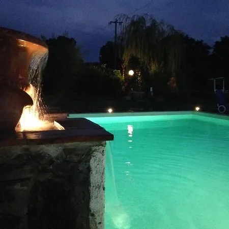 Tonini House Bed & Breakfast 3*