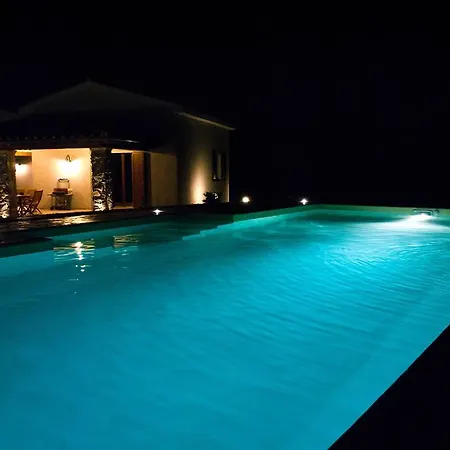 Tonini House 3*