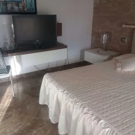 Tonini House